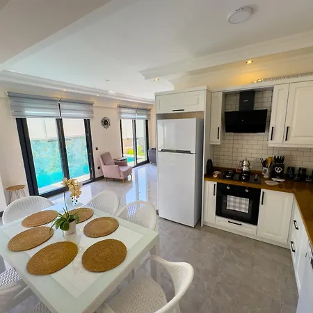 Villa Mermaid